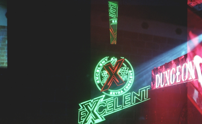 5 VOODOO808, DUNGEON, Stolárna